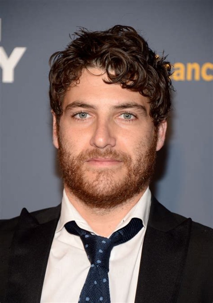 Adam Pally ·