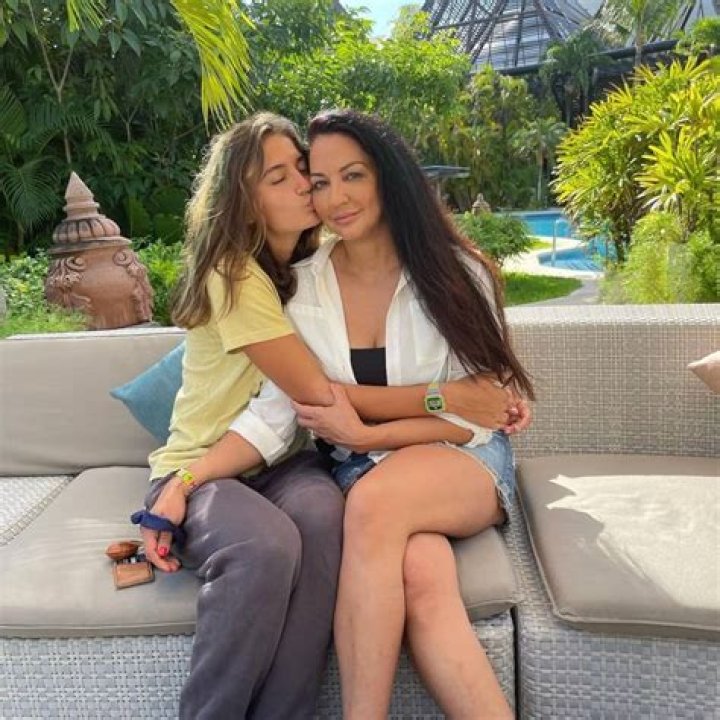 Unveiling The Legacy, Impact, And Secrets Of The Avery Cyrus Family