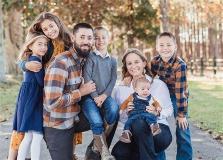 Clint Dempsey Wife Bethany Dempsey And Their Six Kids