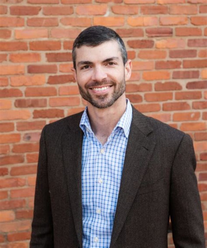 Dansby Swanson Sister Lindsey Is Psychologist, Brother Chase Is Attorney