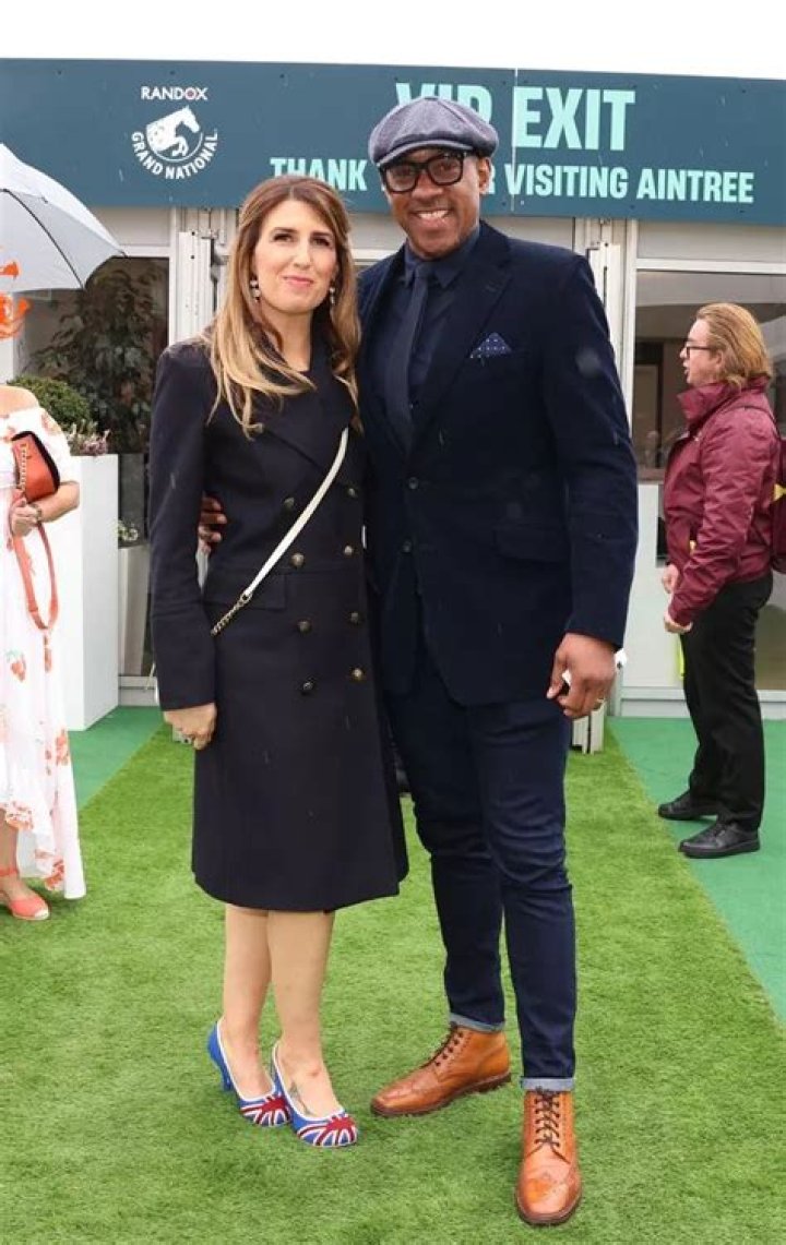 Unveiling The Private Life Of Dion Graham's Enigmatic Wife