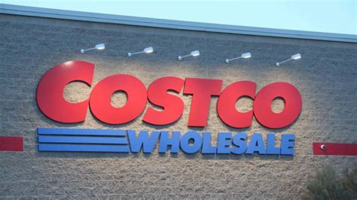 Does Costco offer scan and go services?
