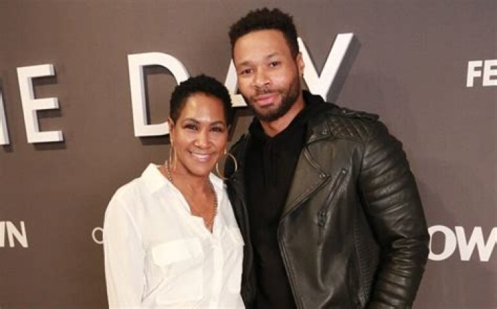 VlogJam | Doug Jackner Biography