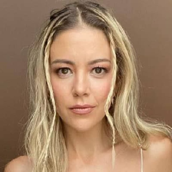 Fernanda Castillo Net Worth, Wiki, Early Life, Education, Career, Awards, Relationship Status, Body ·