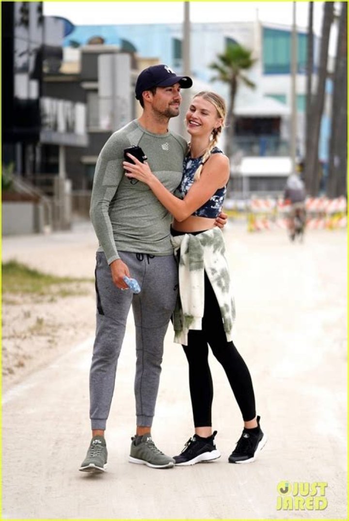 James Maslow And Caitlin Spears