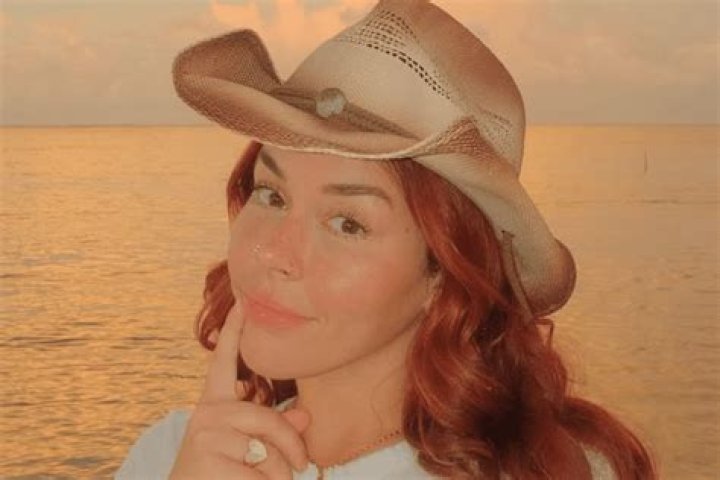 Jesaaelys Ayala Gonzlez age,personal life,musical journey,family affairs and more |