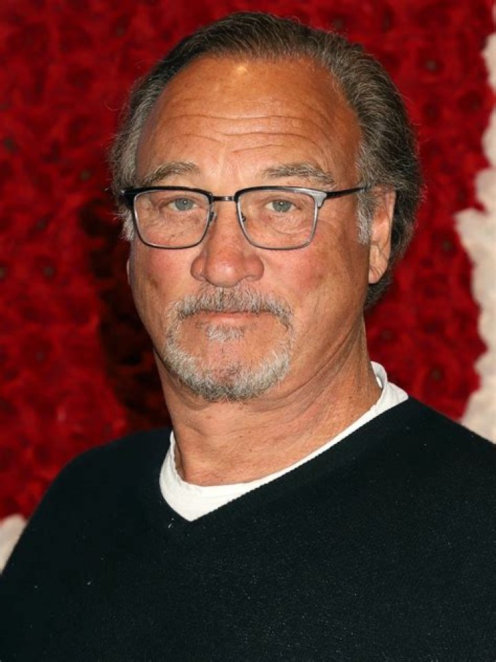 Jim Belushi ·