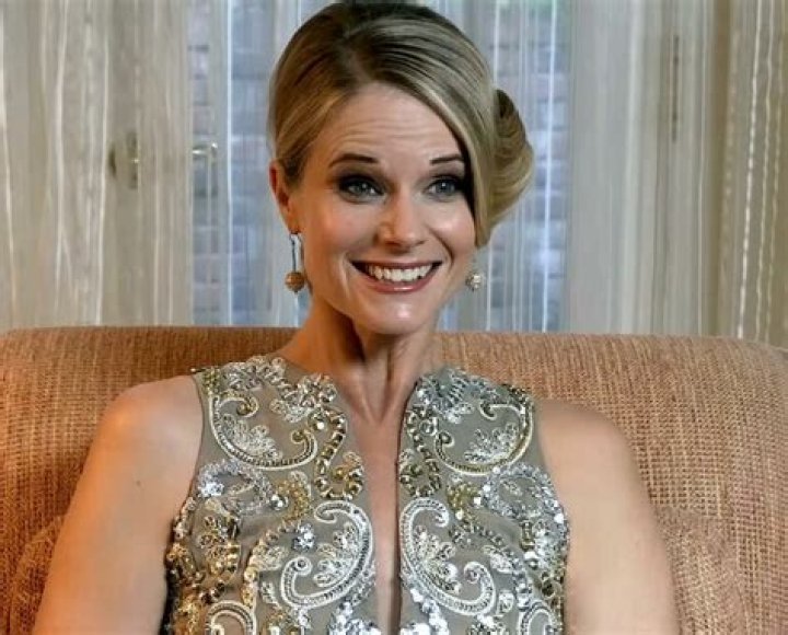Joelle Carter | Bio, Age, Net Worth, Relationship, Career