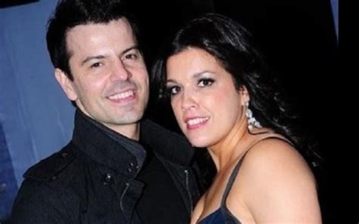 Discover The Enduring Love Story Of Jordan Knight's Marriage