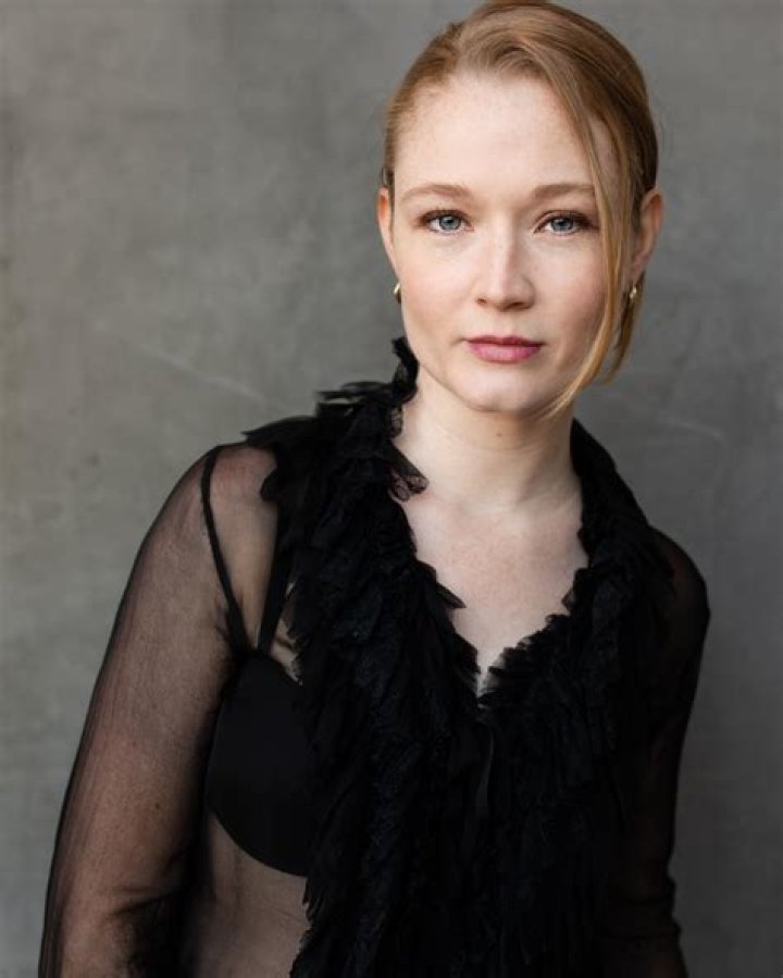 Meet Lyla Anne Porter aka Lyla Porter-Follows Photos Of Megan Follows Daughter With Ex-Husb
