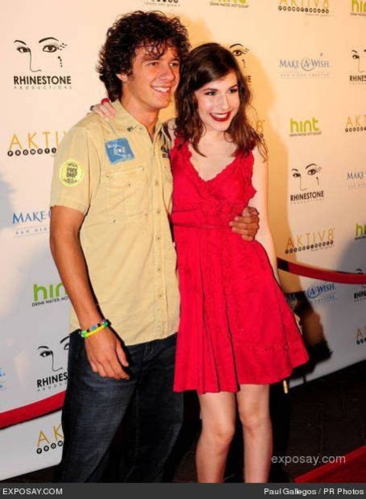 Uncover The Hidden World Of Matthew Underwood's Wife: Discoveries And Insights Revealed