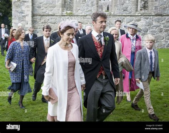 Meet Flora Montgomery Husband Soren Jessen, Kids Family And Net Worth