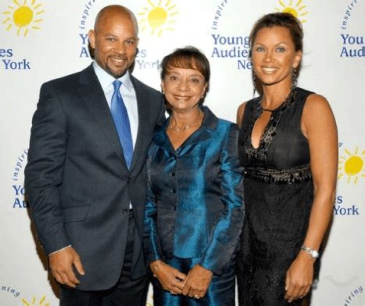 Milton Augustine Williams jr- Truth About Vanessa Williams' father |