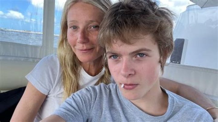 Moses Martin - SnogBlogy