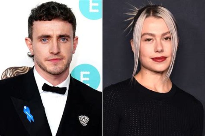 Phoebe Bridgers is mourning on tragic death of her father |