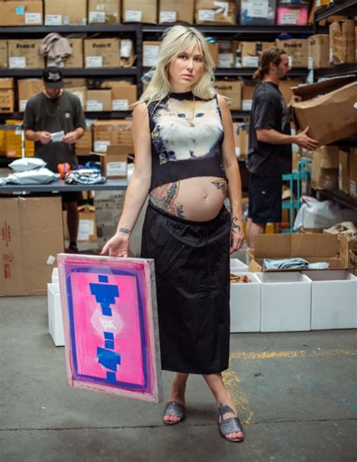 Rachael Finley And J. S. Wright Announce Theyre Pregnant