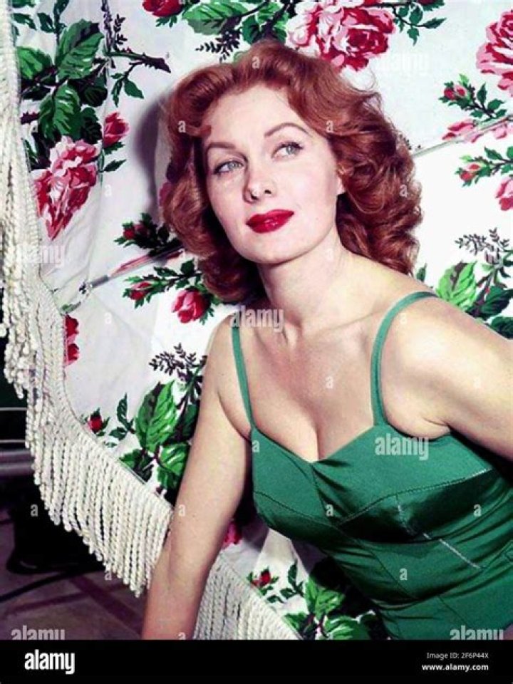 Rhonda Fleming - SnogBlogy