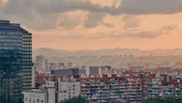 Tennessee Titans Cornerback Caleb Farley Lost Both of His Parents at a Young Age