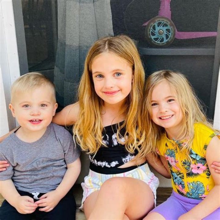 Sheree Burton - BlogNews