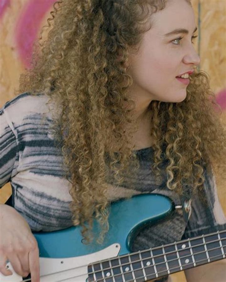Tal Wilkenfeld ·