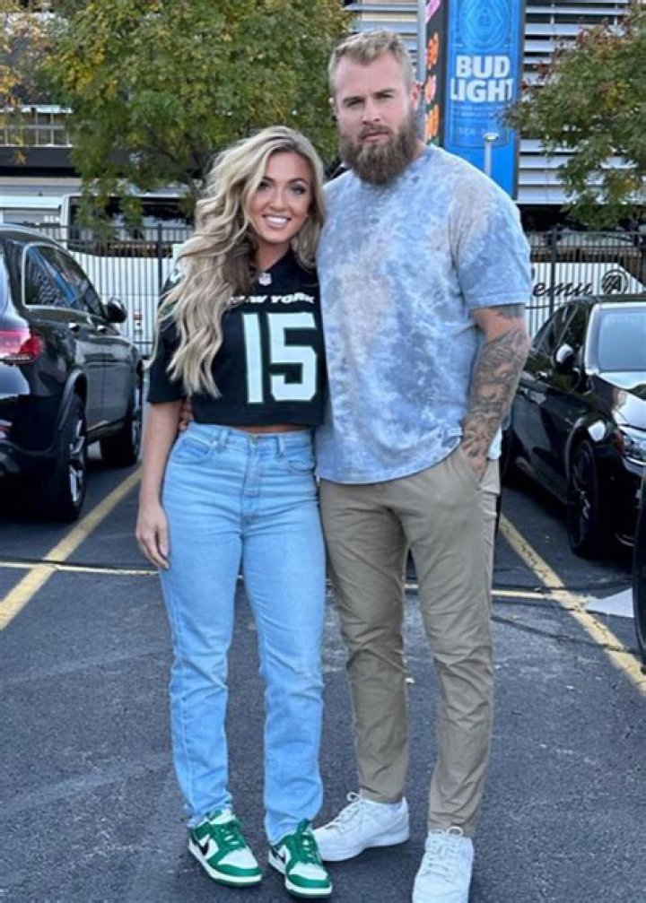 Who Is Taylor Lavonne? Chris Streveler Wife Or Girlfriend