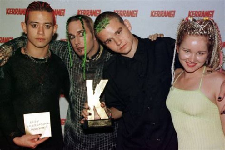 Who Is Rayna Foss? Missing Bassist Pictures On Social Media and Complete Timeline