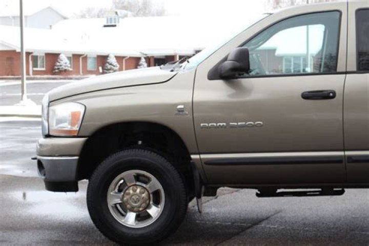 Ariana Grande's Natural Hair Is Adorable