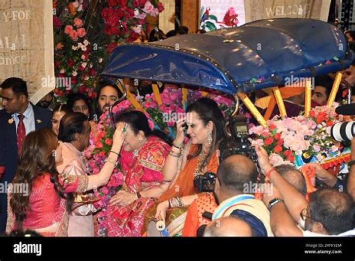 Who Are Purnima Dalal And Ravindrabhai Dalal? Nita Ambani Parents- Family And Net Worth correo |