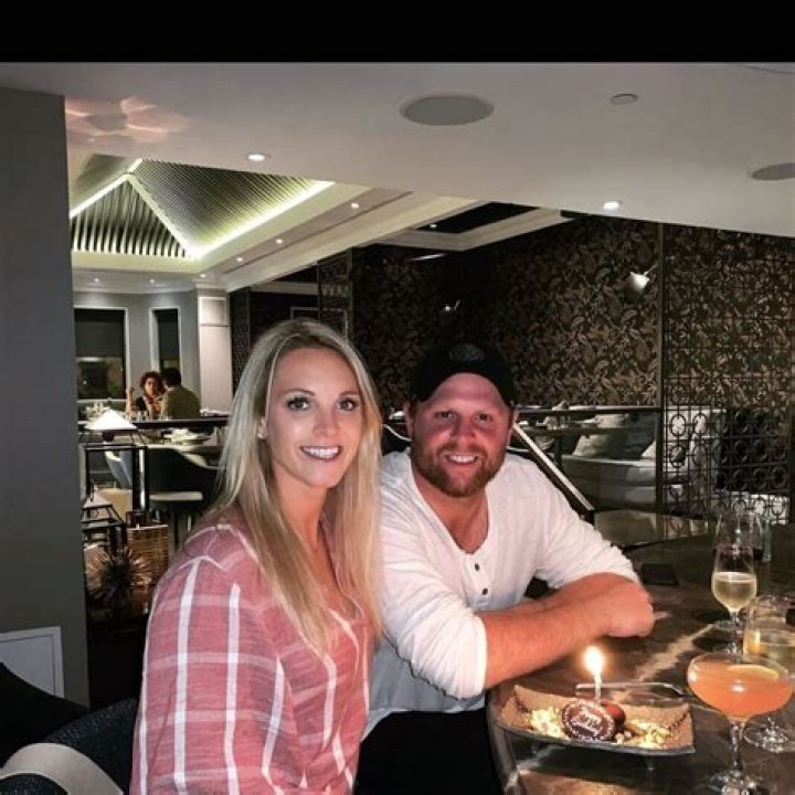 Who Is Sandra Pereira? Phil Kessel Wife Or Girlfriend