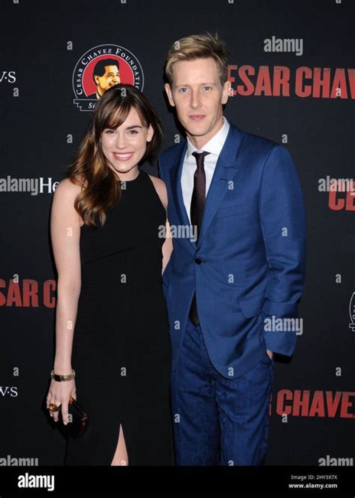 Unveiling Ami Canaan Mann: Beyond "Wife Gabriel Mann"