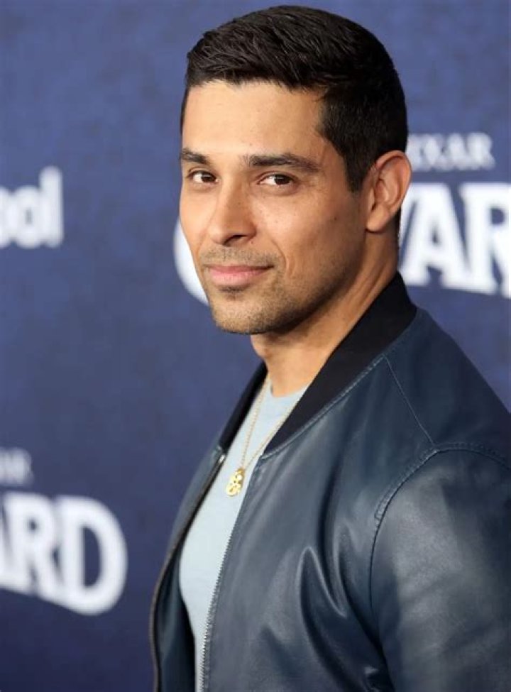 Wilmer Valderrama ·